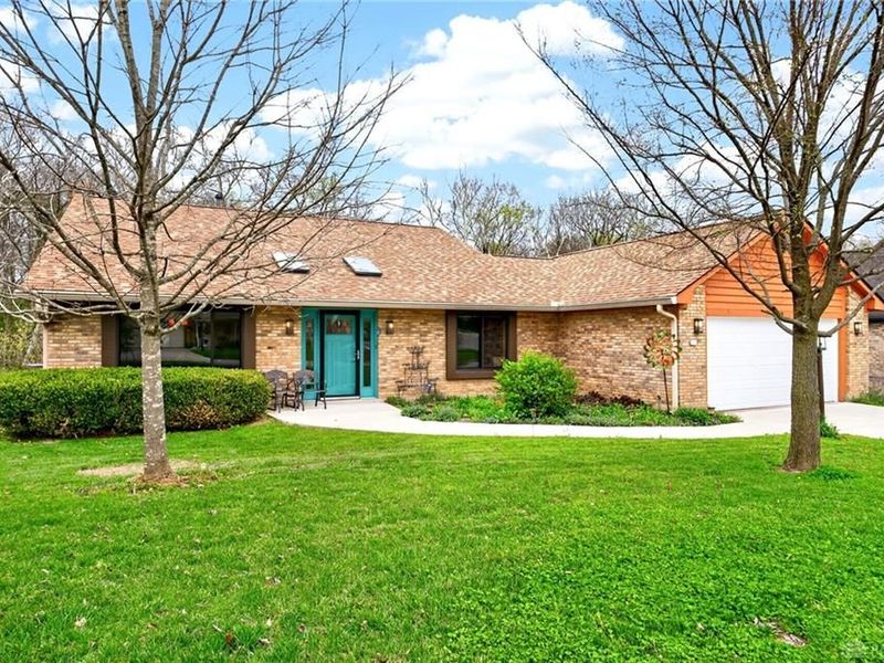 210 Foliage Lane, Springboro, OH 45066 Photo 2