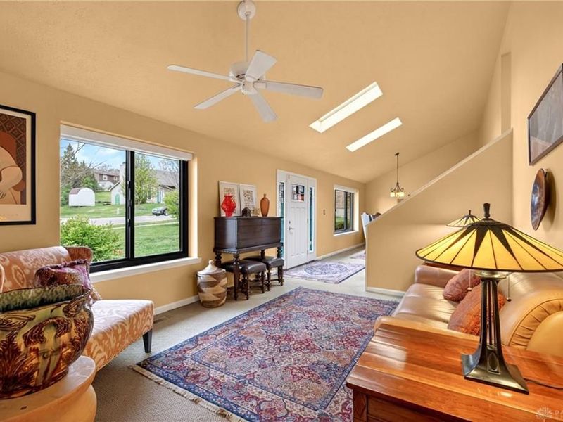 210 Foliage Lane, Springboro, OH 45066 Photo 8