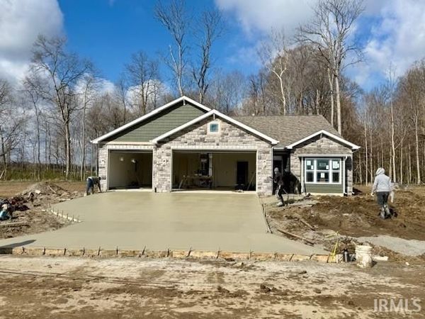 1305 Montura Cove, Fort Wayne, IN 46815