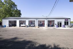 508 Travis Avenue photo 4