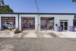 508 Travis Avenue photo 4