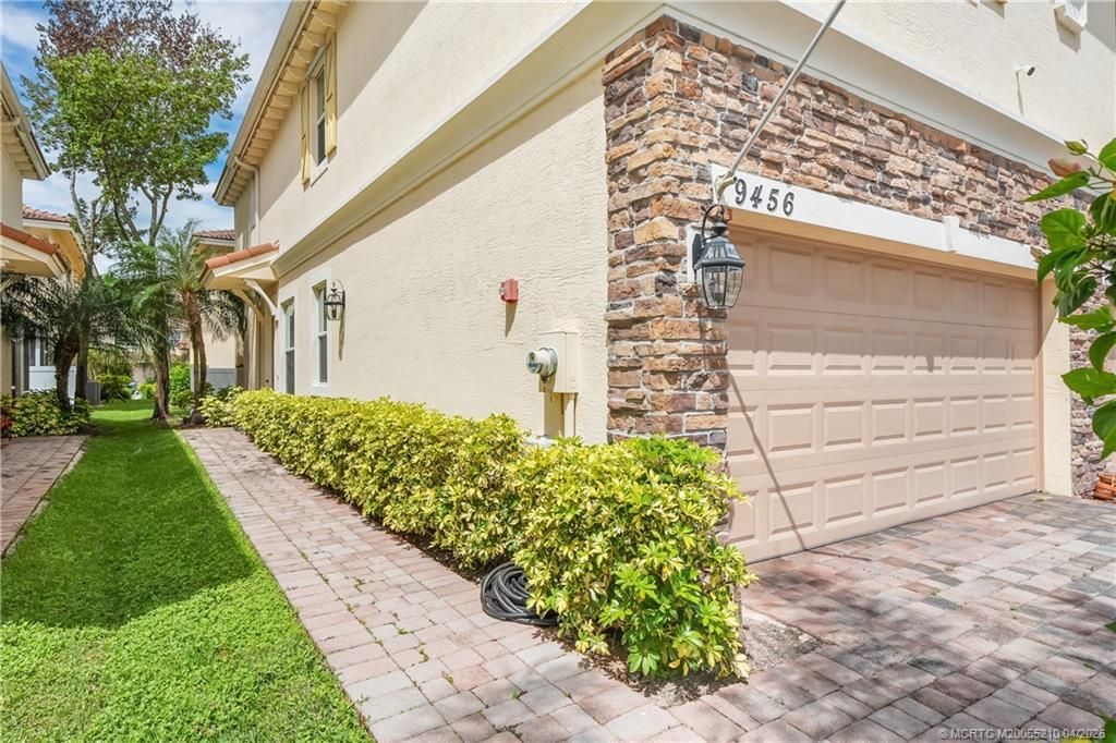 9456 SW Merlin Court, Stuart, FL 34997 Photo