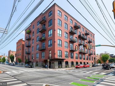 41 W LEMON STREET, Unit 210, LANCASTER, PA 17603