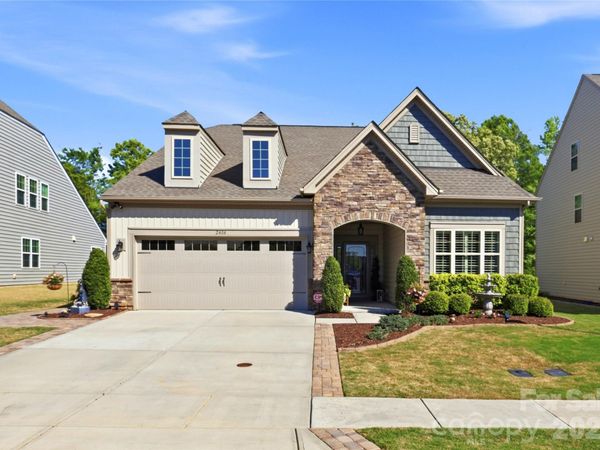 2404 Napa Valley Drive, Waxhaw, NC 28173