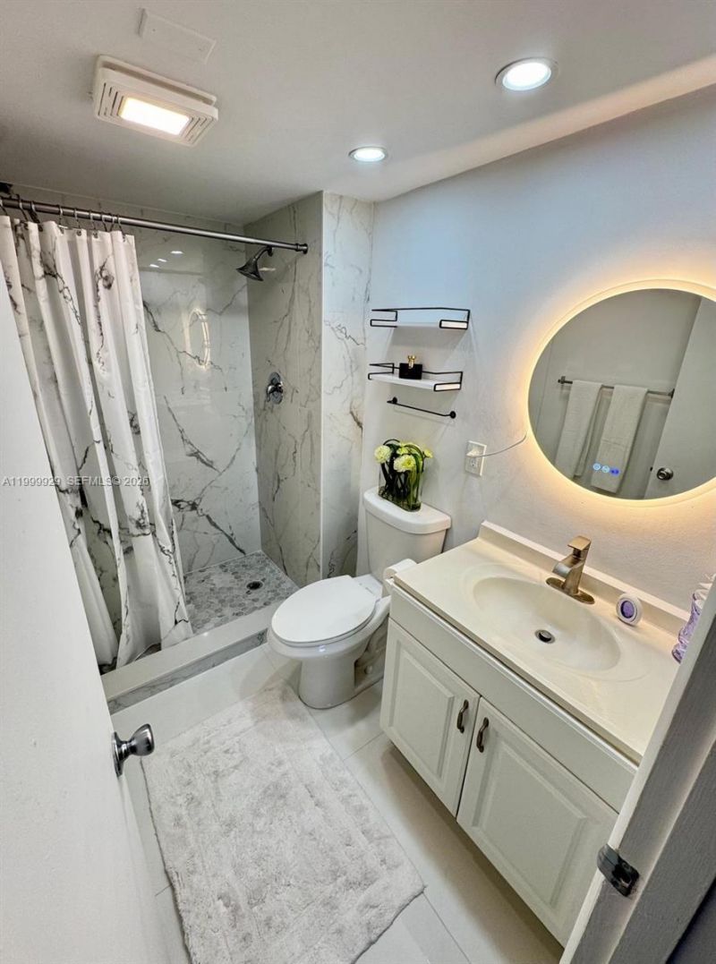 581 Blue Heron Drive, Unit 221-B, Hallandale Beach, FL 33009 Photo