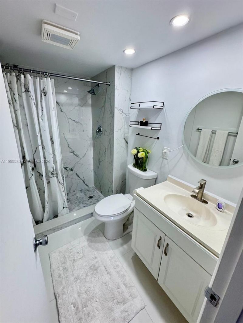 581 Blue Heron Drive, Unit 221-B, Hallandale Beach, FL 33009 Photo