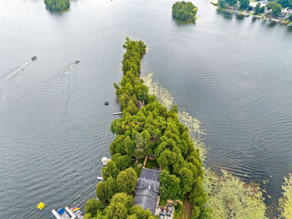 18135 Klemme Rd, Schleswig, WI 53042