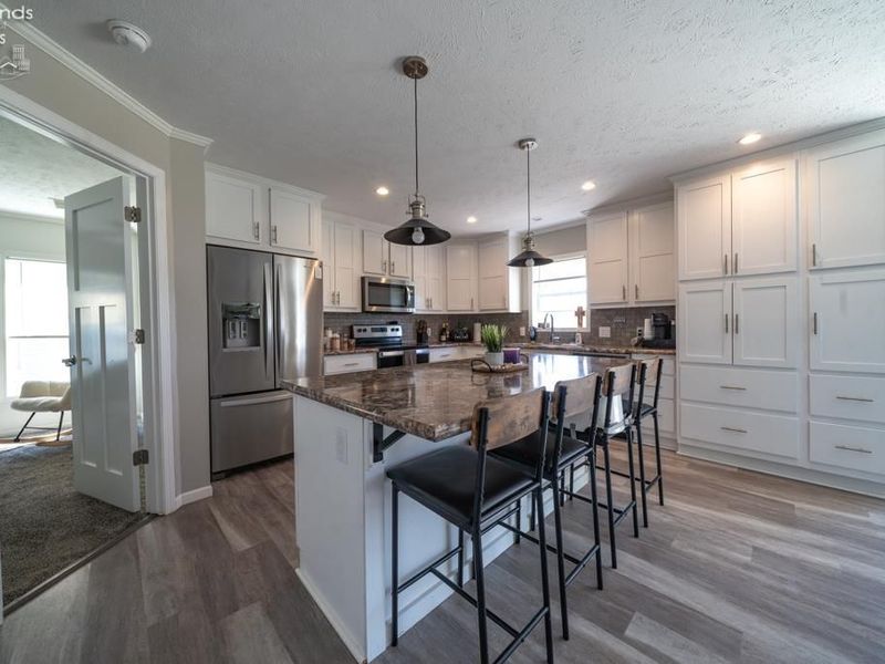 290 Ethan Drive, Fremont, OH 43420 Photo 4