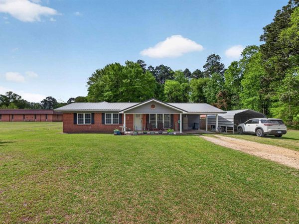 391 W Main Street , Sparkman, AR 71763