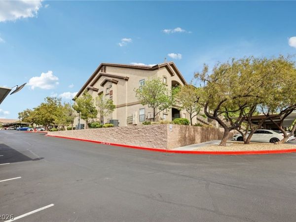 8250 N Grand Canyon Drive, Unit 2034, Las Vegas, NV 89166