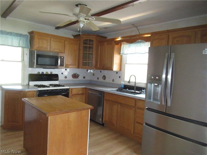 3026 38th Street NW, Canton, OH 44718 Photo 10