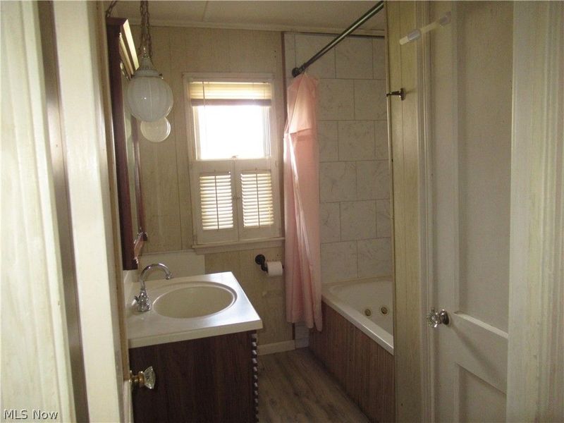 3026 38th Street NW, Canton, OH 44718 Photo 13