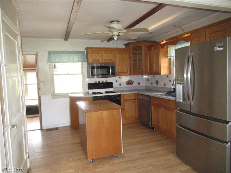 3026 38th Street NW, Canton, OH 44718 Photo 8