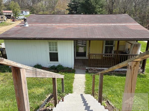 200 McKinley Ave, Princeton, WV 24740