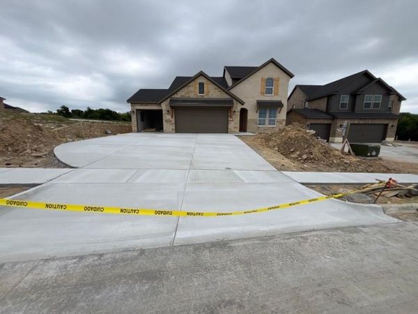 512 Park Side Drive, Weatherford, TX 76087