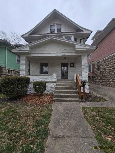 310 Kensington Avenue, Kansas City, MO 64124 Main Photo
