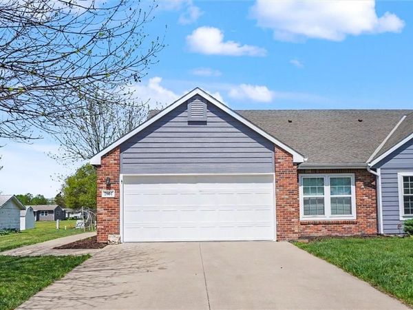 2004 E 24th Terrace, Lawrence, KS 66046