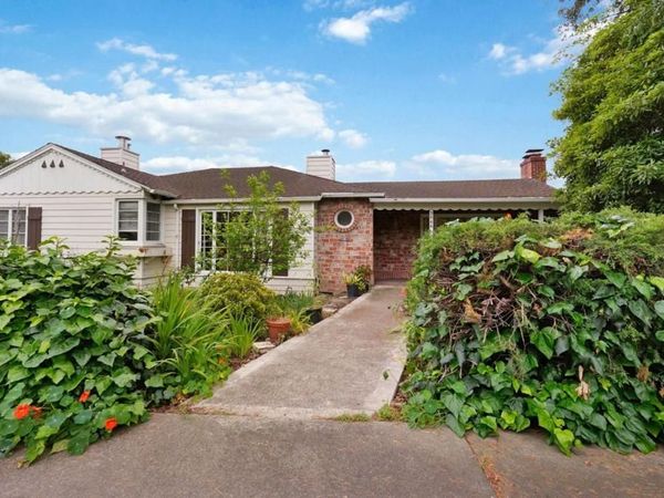 3466 Oak Knoll Boulevard, Oakland, CA 94605