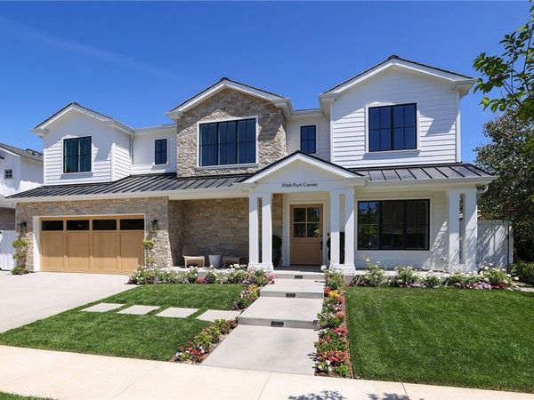 1946 Port Carney Pl., Newport Beach, CA 92660