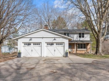 6352 Meridian Avenue S, Montrose, MN 55363