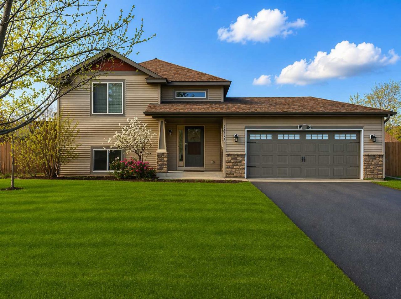 26238 23rd Street W, Zimmerman, MN 55398