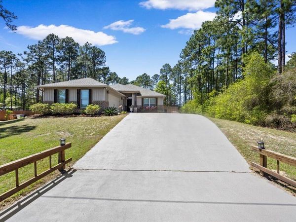 2259 Avenida De Sol, Navarre, FL 32566