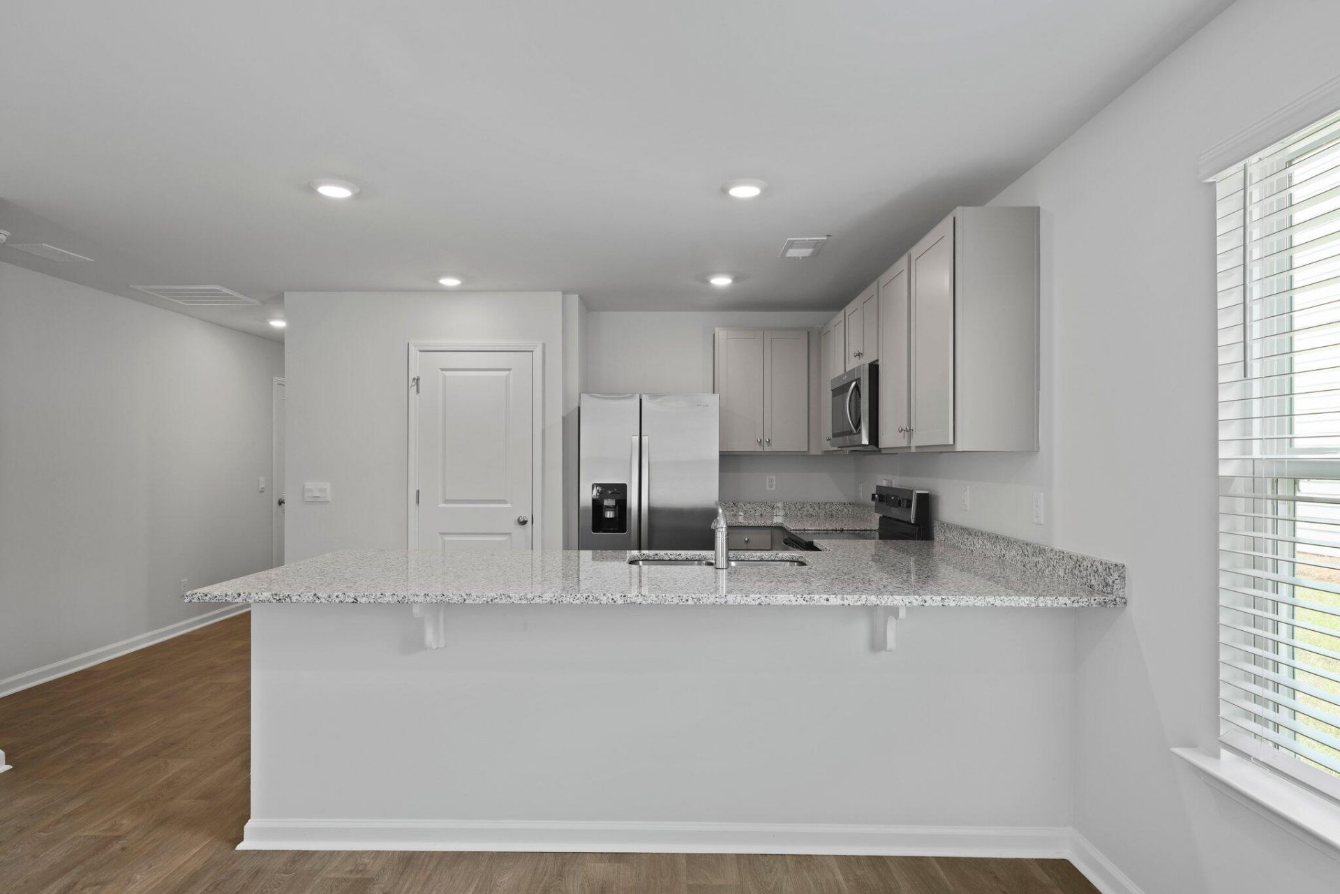 709 Striped Bass Court Photo 6