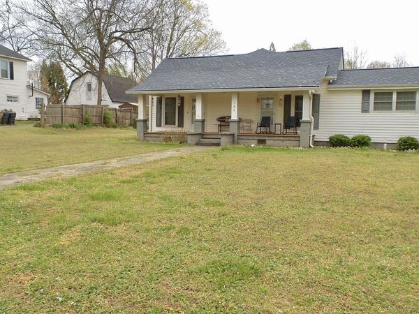 186 Railroad Avenue, Lula, GA 30554