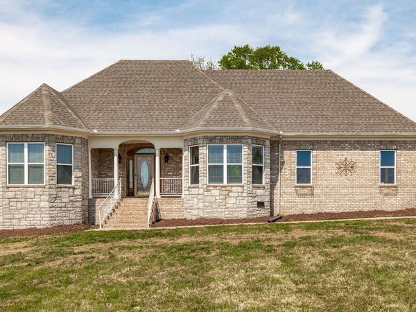 1222 Chenault Ln, Castalian Springs, TN 37031