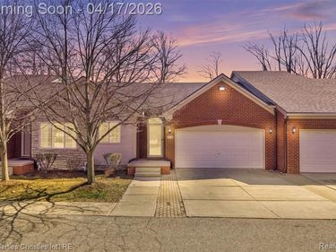 30674 Ardmore Court, Novi, MI 48377