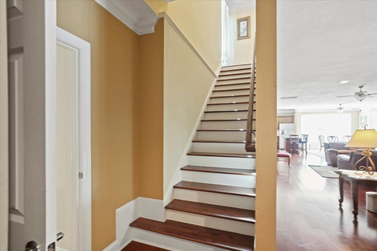 4472 River Rd.  Photo 31