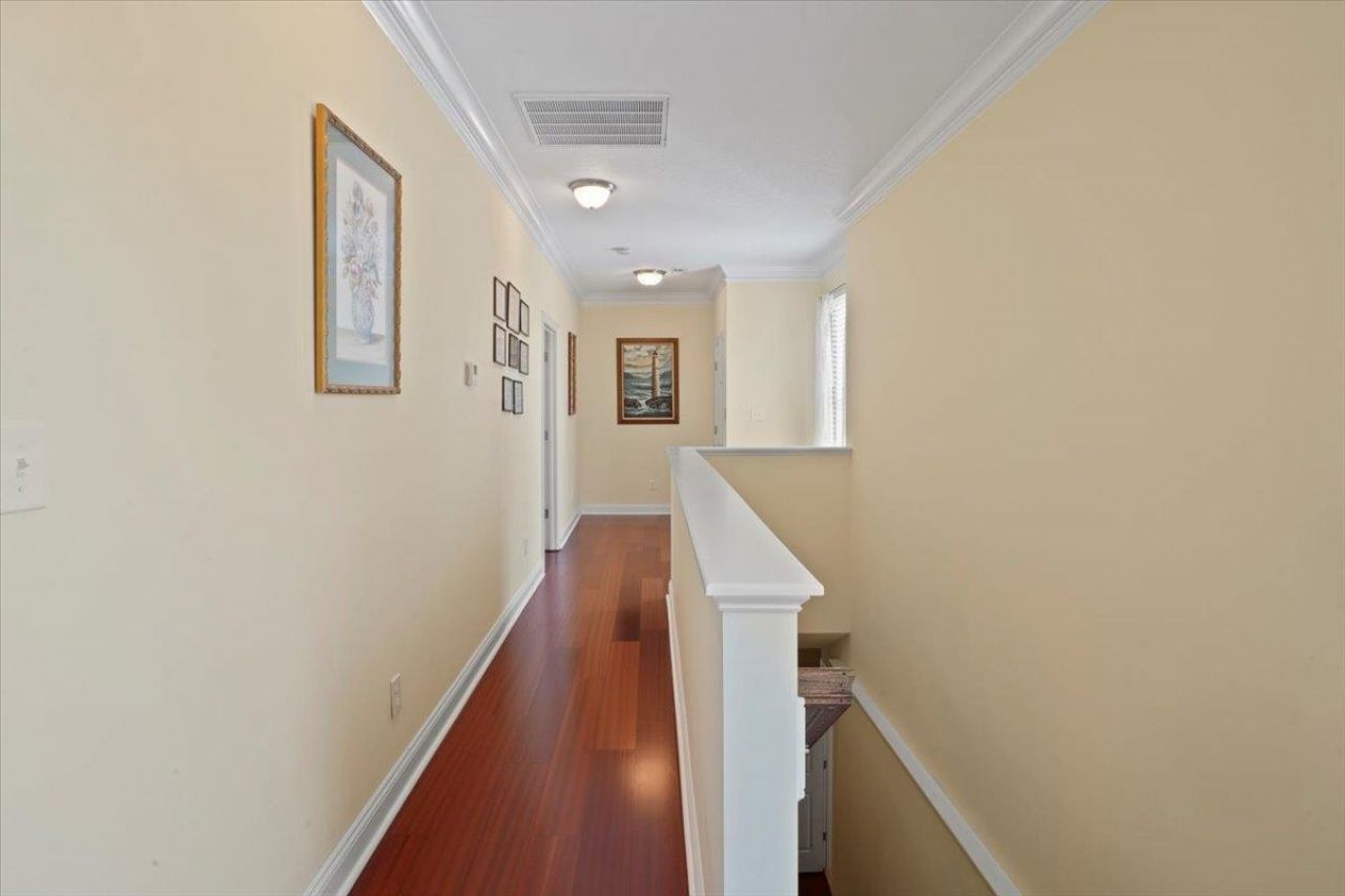 4472 River Rd.  Photo 36