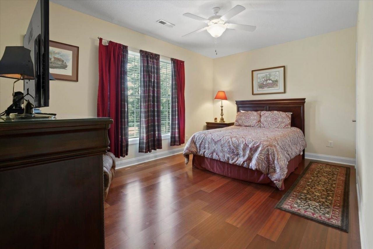 4472 River Rd.  Photo 37