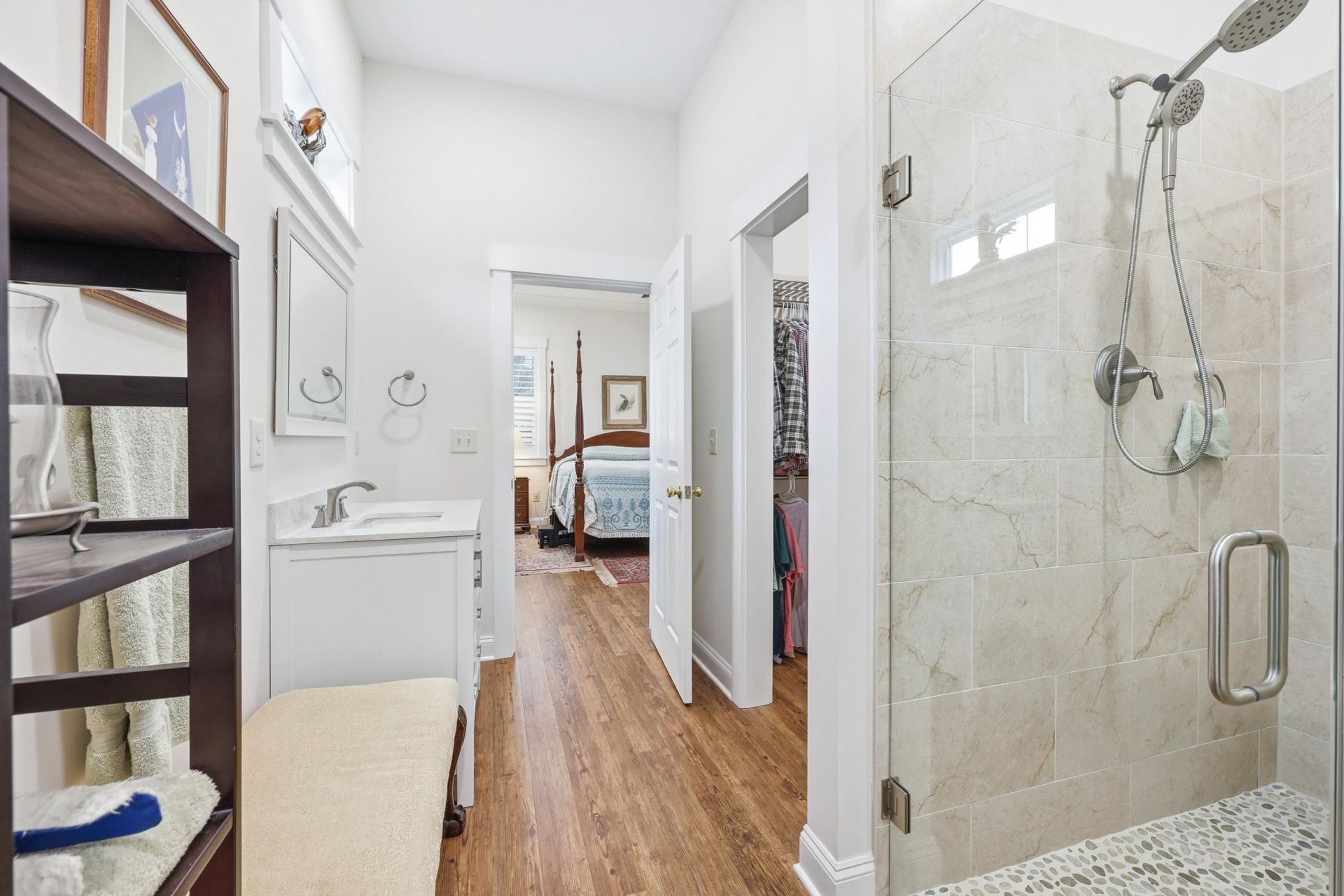 1109 Duke St. Photo 10