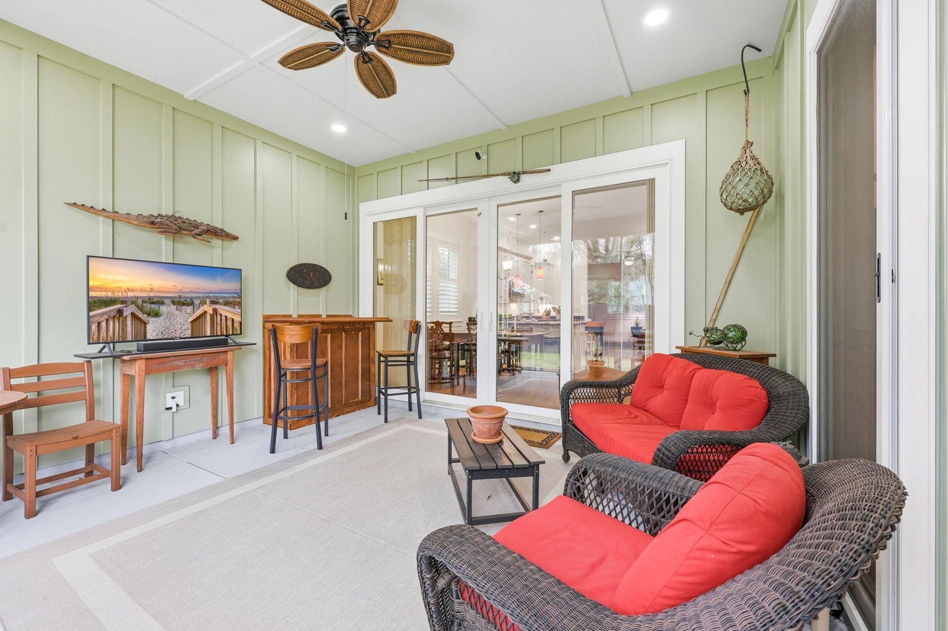 1109 Duke St. Photo 12