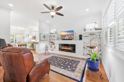 1109 Duke St. photo 4