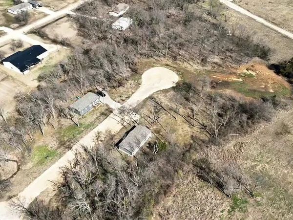 NE Tortuga Lane, Kingston, OK 73439