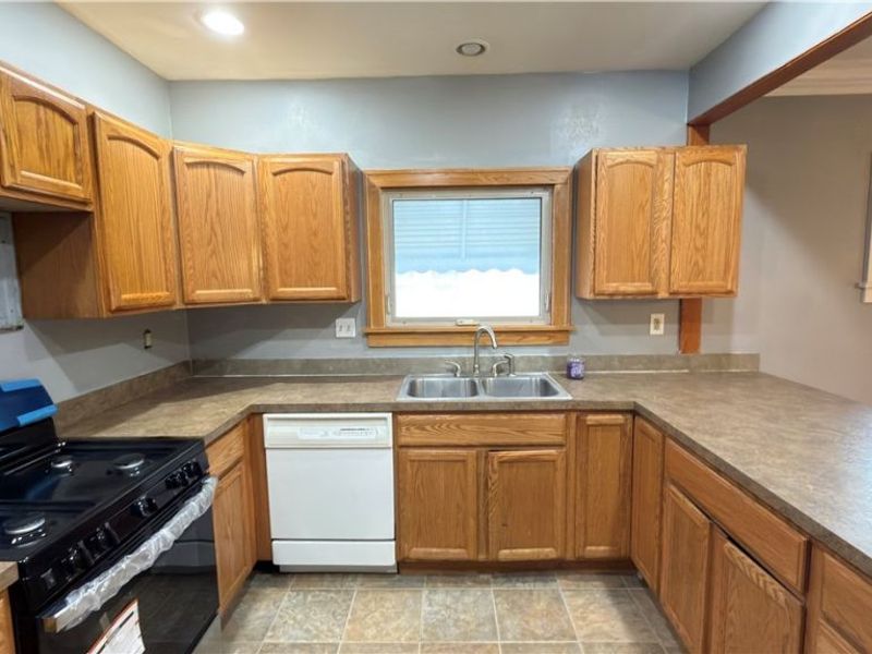 3637 W 159th Street, Cleveland, OH 44111 Photo 11