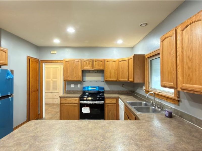 3637 W 159th Street, Cleveland, OH 44111 Photo 9