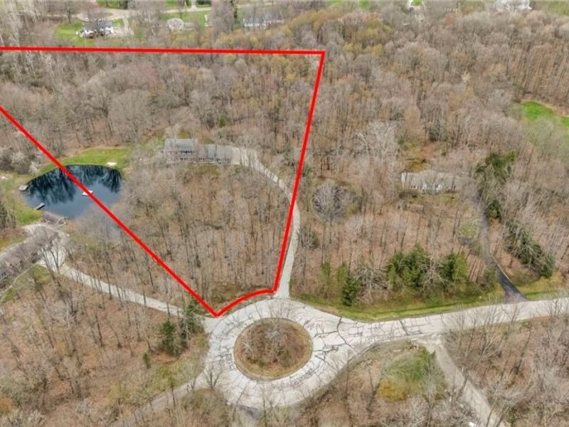 13160 Stoney Springs Drive, Chardon, OH 44024 Photo 2