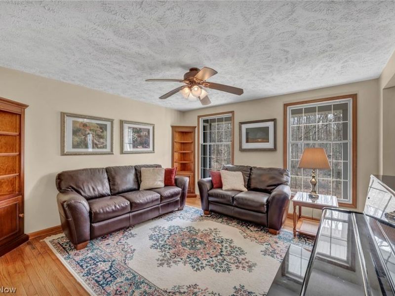 13160 Stoney Springs Drive, Chardon, OH 44024 Photo 7