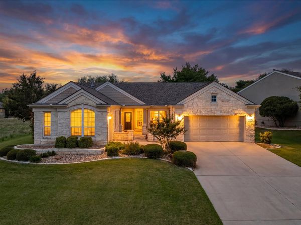 214 Summit ST, Georgetown, TX 78633