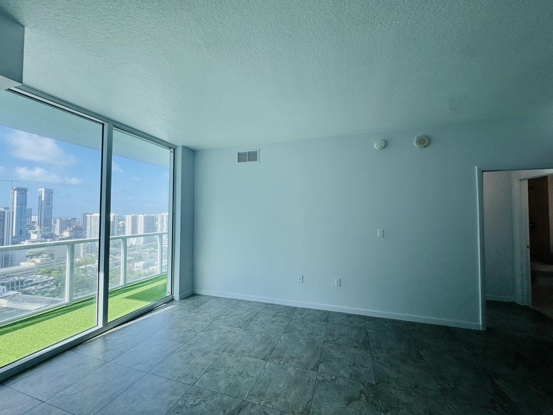 1900 N Bayshore Drive, Unit 3609, Miami, FL 33132 Photo