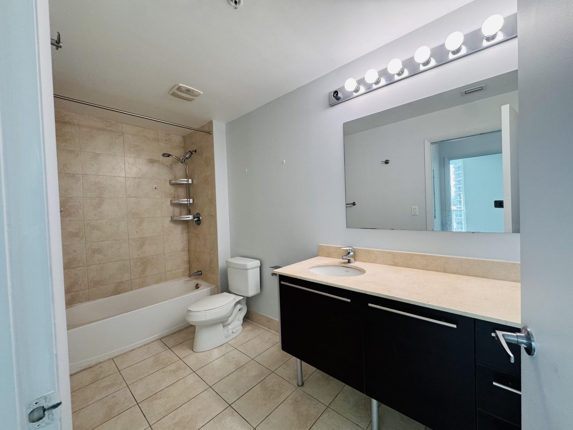 1900 N Bayshore Drive, Unit 3609, Miami, FL 33132 Photo