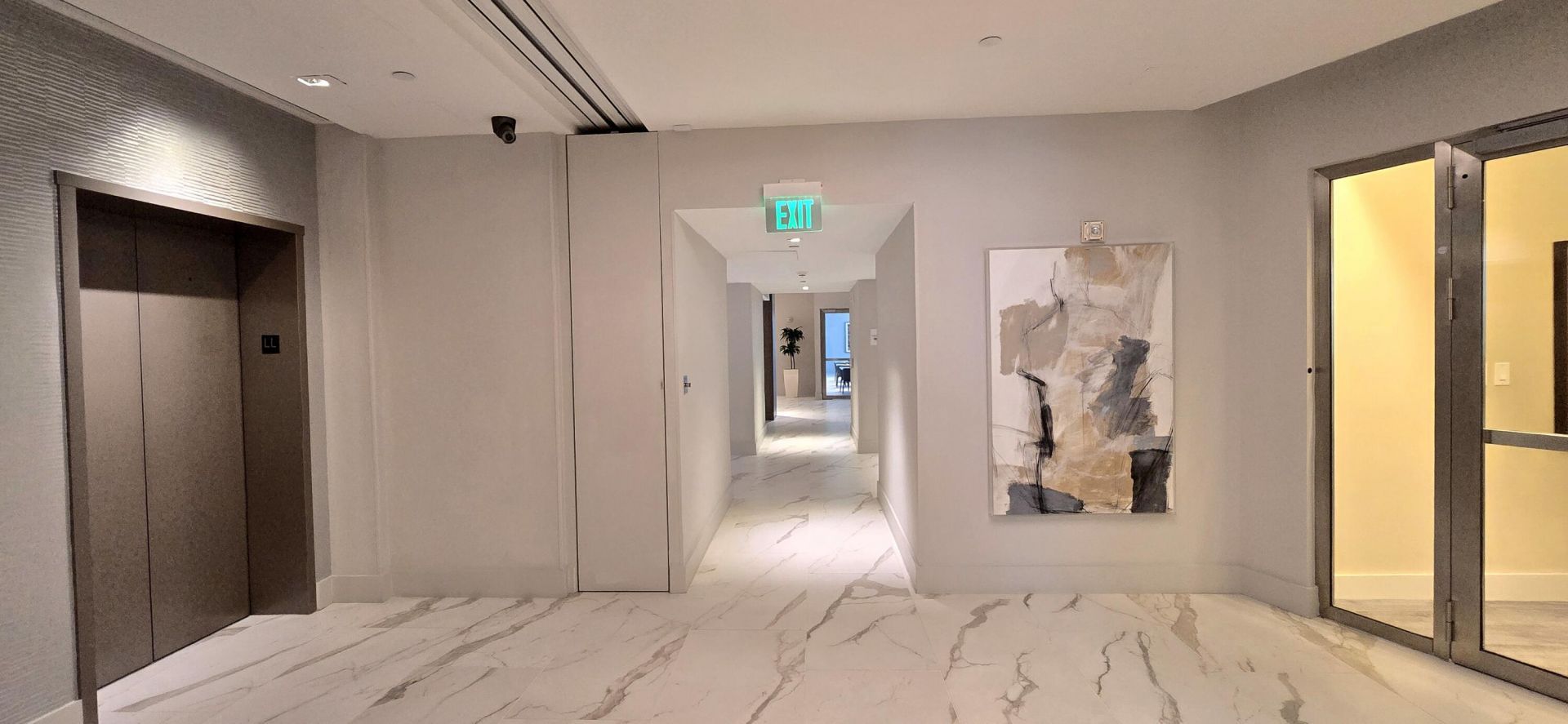 3535 S Ocean Drive, Unit 506, Hollywood, FL 33019 Photo