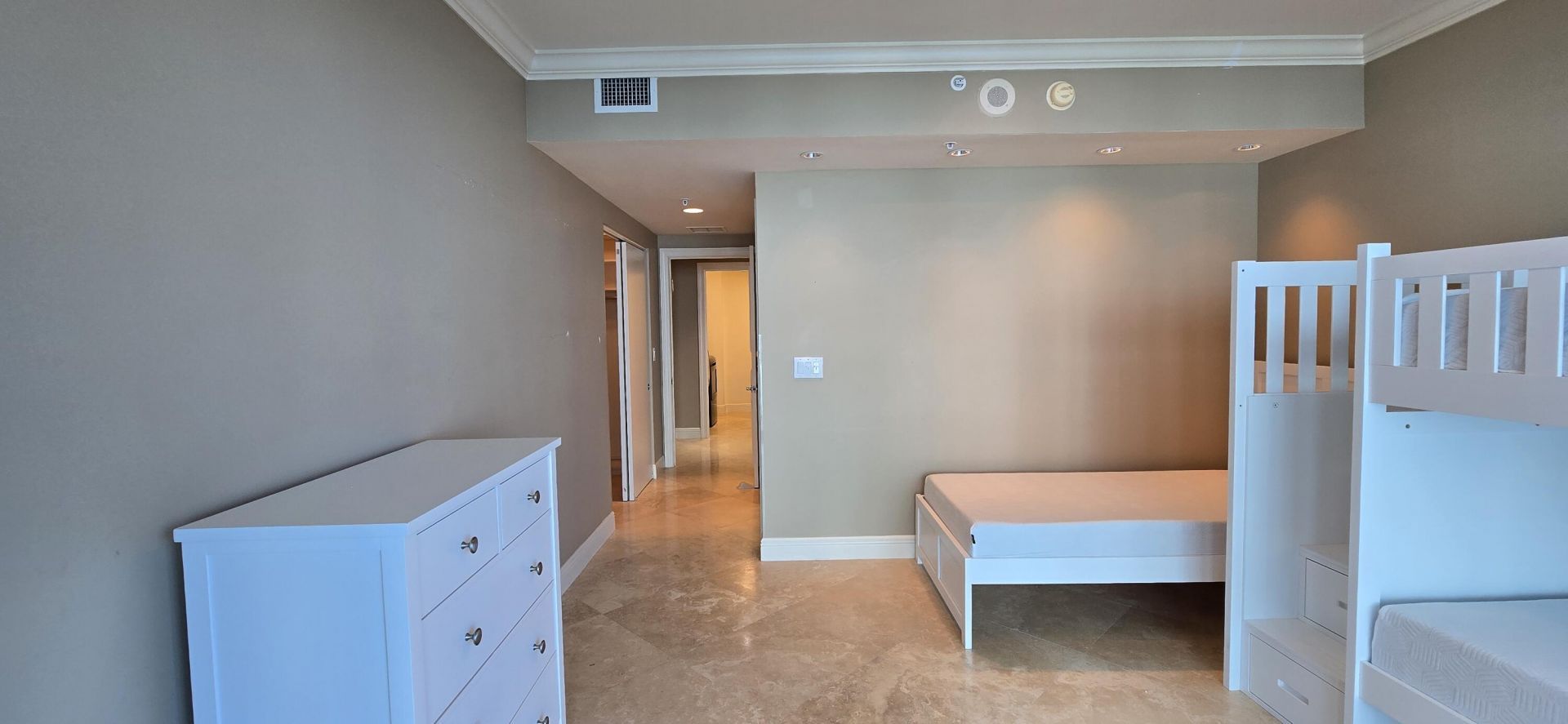 3535 S Ocean Drive, Unit 506, Hollywood, FL 33019 Photo