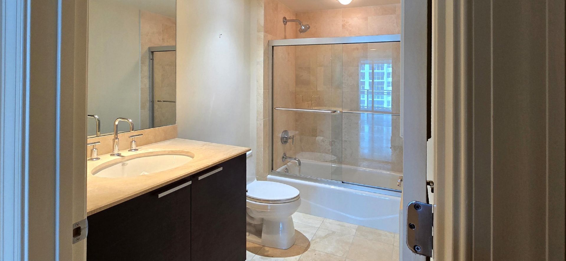 3535 S Ocean Drive, Unit 506, Hollywood, FL 33019 Photo