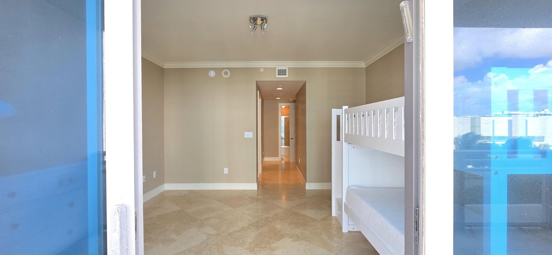 3535 S Ocean Drive, Unit 506, Hollywood, FL 33019 Photo