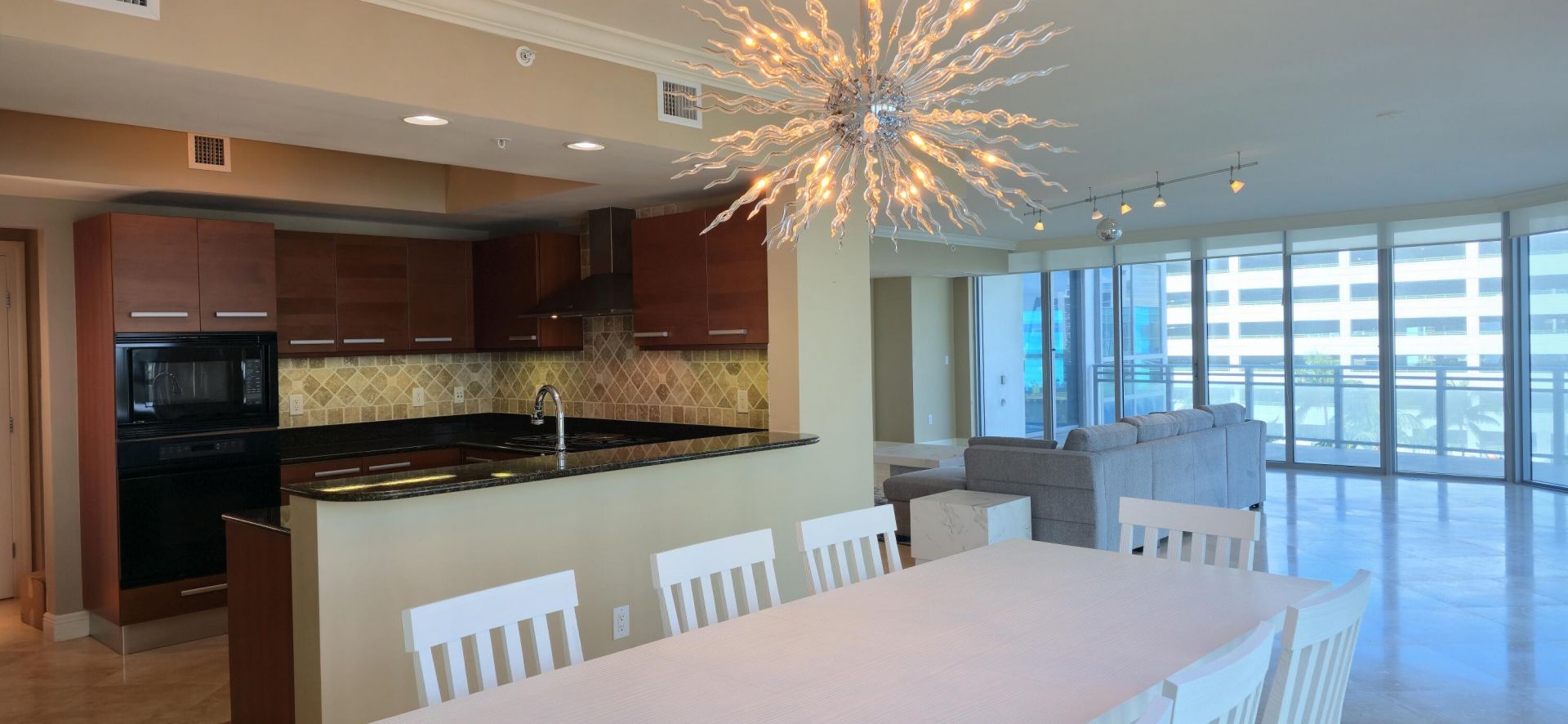 3535 S Ocean Drive, Unit 506, Hollywood, FL 33019 Photo