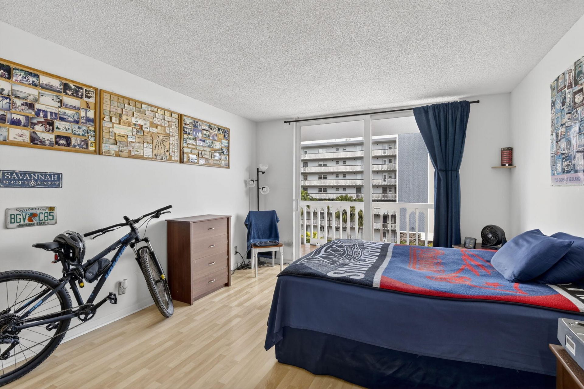 400 NE 12th Avenue, Unit 405, Hallandale Beach, FL 33009 Photo